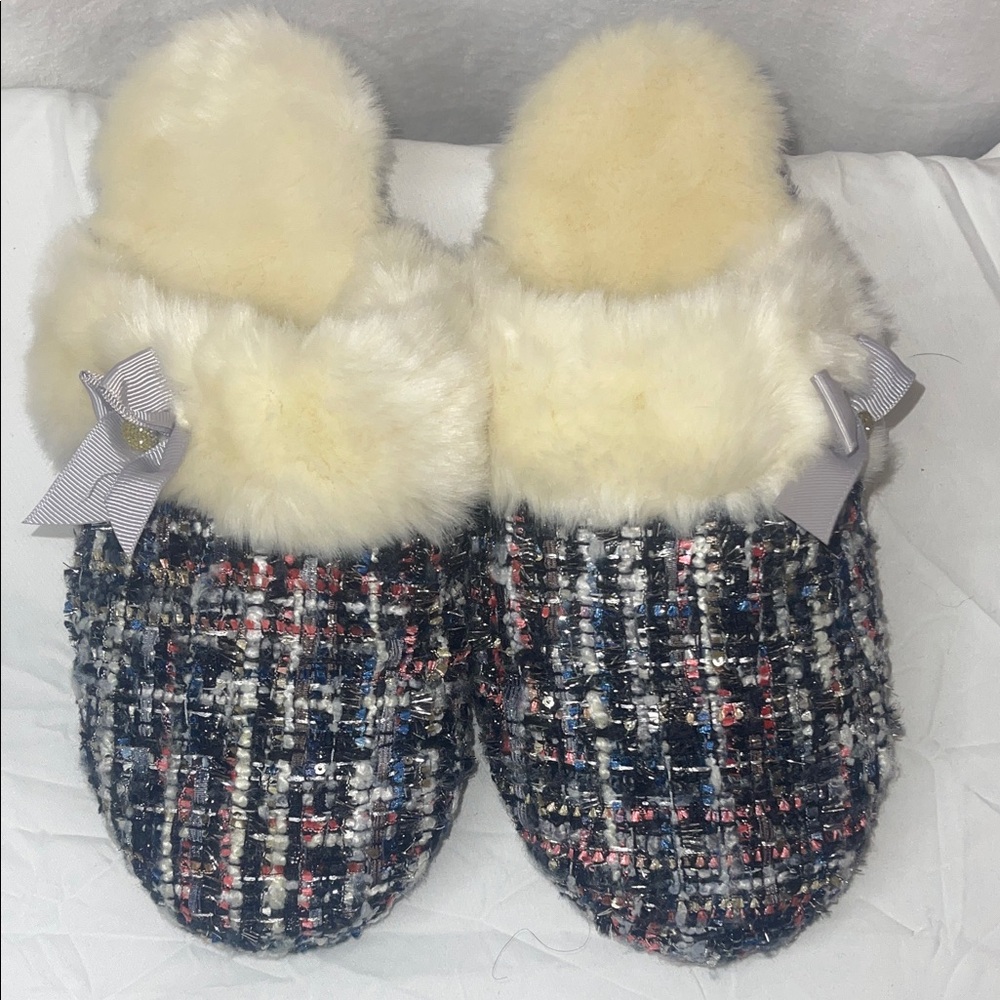 Cozy Tweed & Faux Fur Women's Slippers - Cream Fur, Navy Tweed